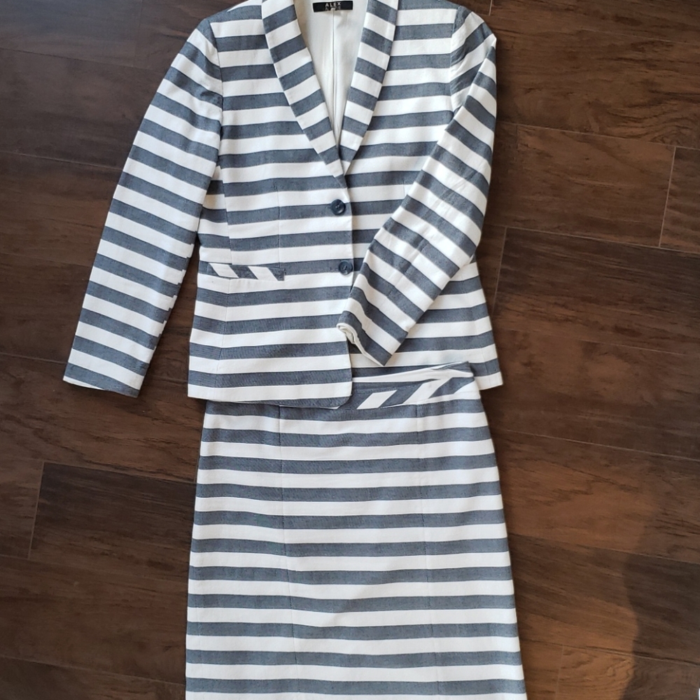 Grey/Cream Jacket and Skirt set